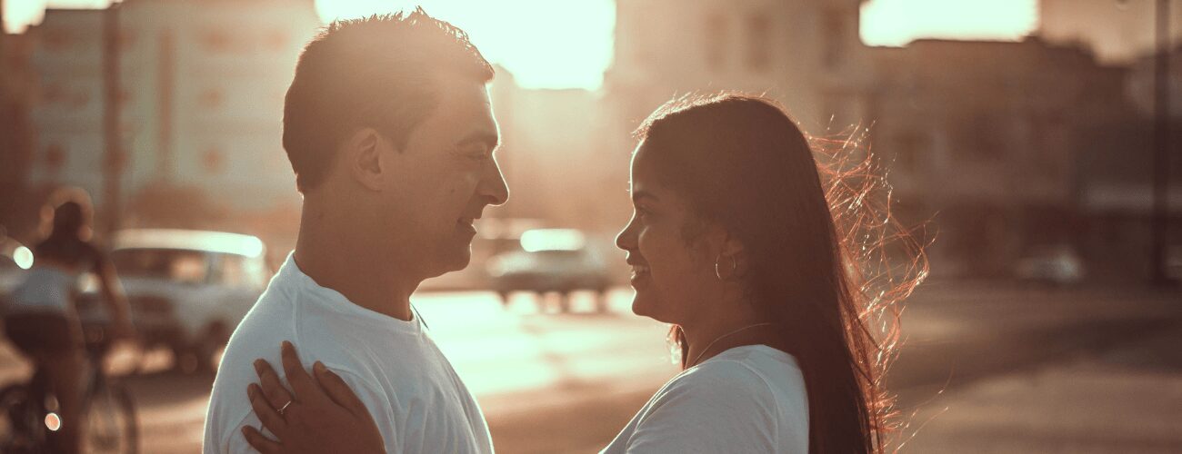 Dating Thai Women: 10 Tips for a Happy Relationship